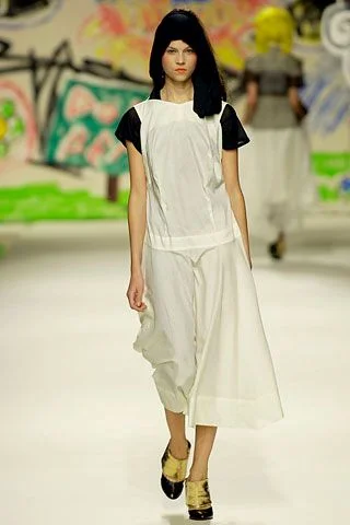 Look 18